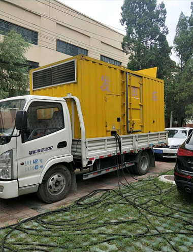 海沧发电车出租-柴油发电机组排烟系统设计要求及其考虑因素