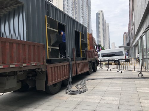 海沧柴油发电机空气滤清器在不同季节的更换周期是否有差异？